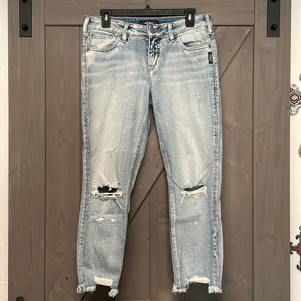 Silver | Distressed Capris | Size :29